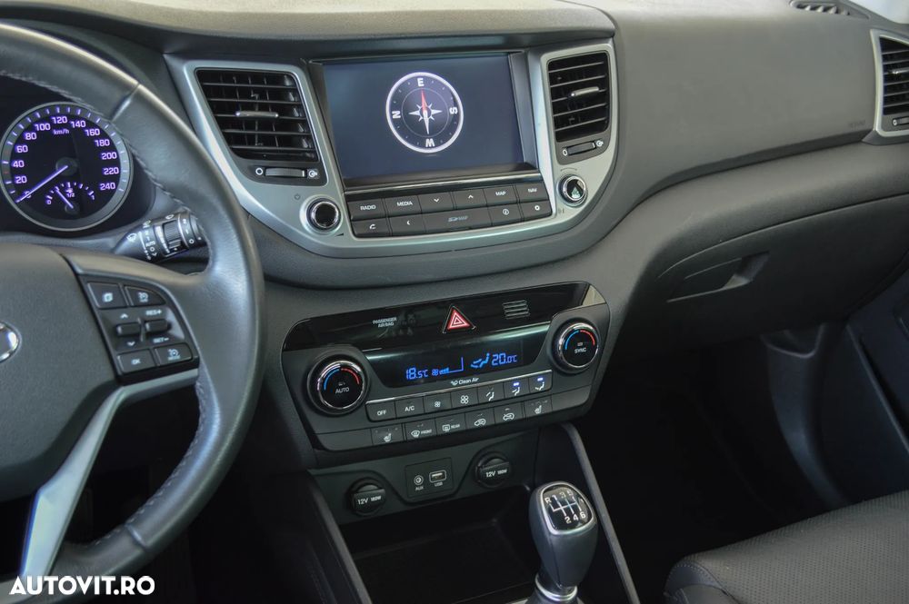 Hyundai Tucson blue 1.6 GDi 2WD Passion - 27