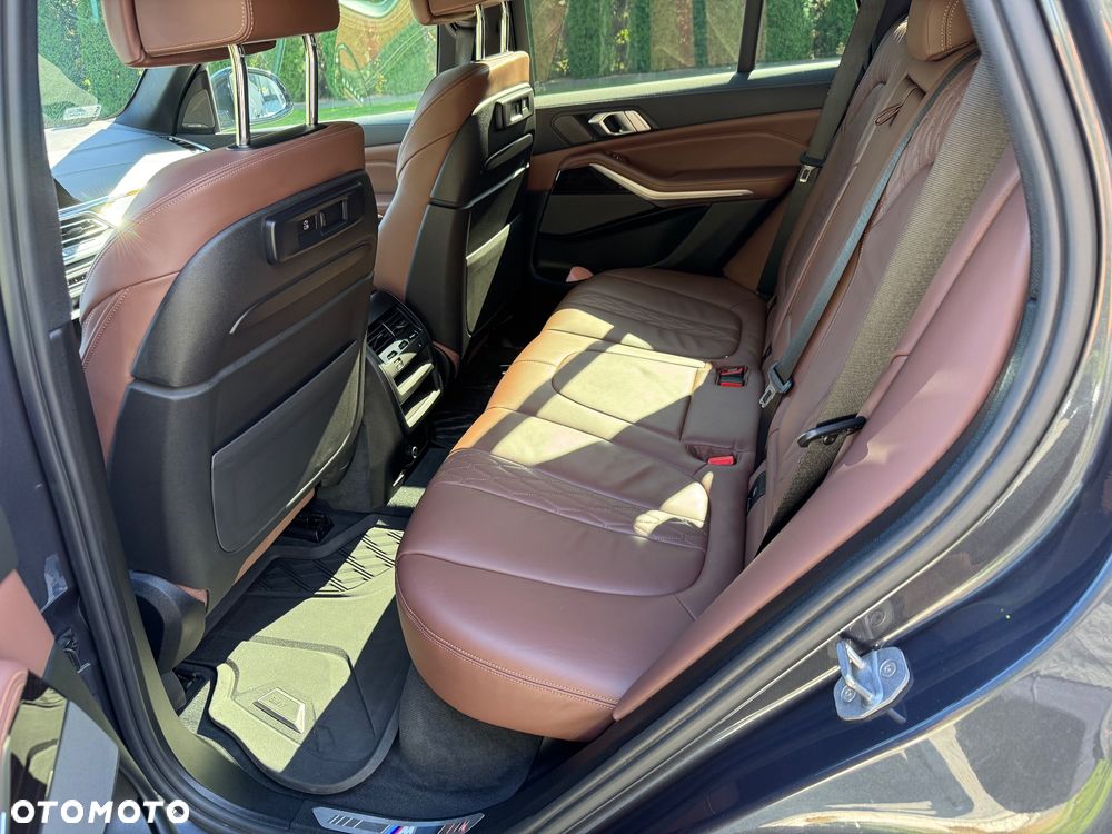BMW X5 M M50d - 29