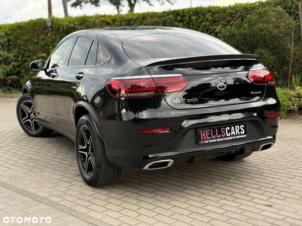 Mercedes-Benz GLC 300 4Matic 9G-TRONIC AMG Line Plus - 3