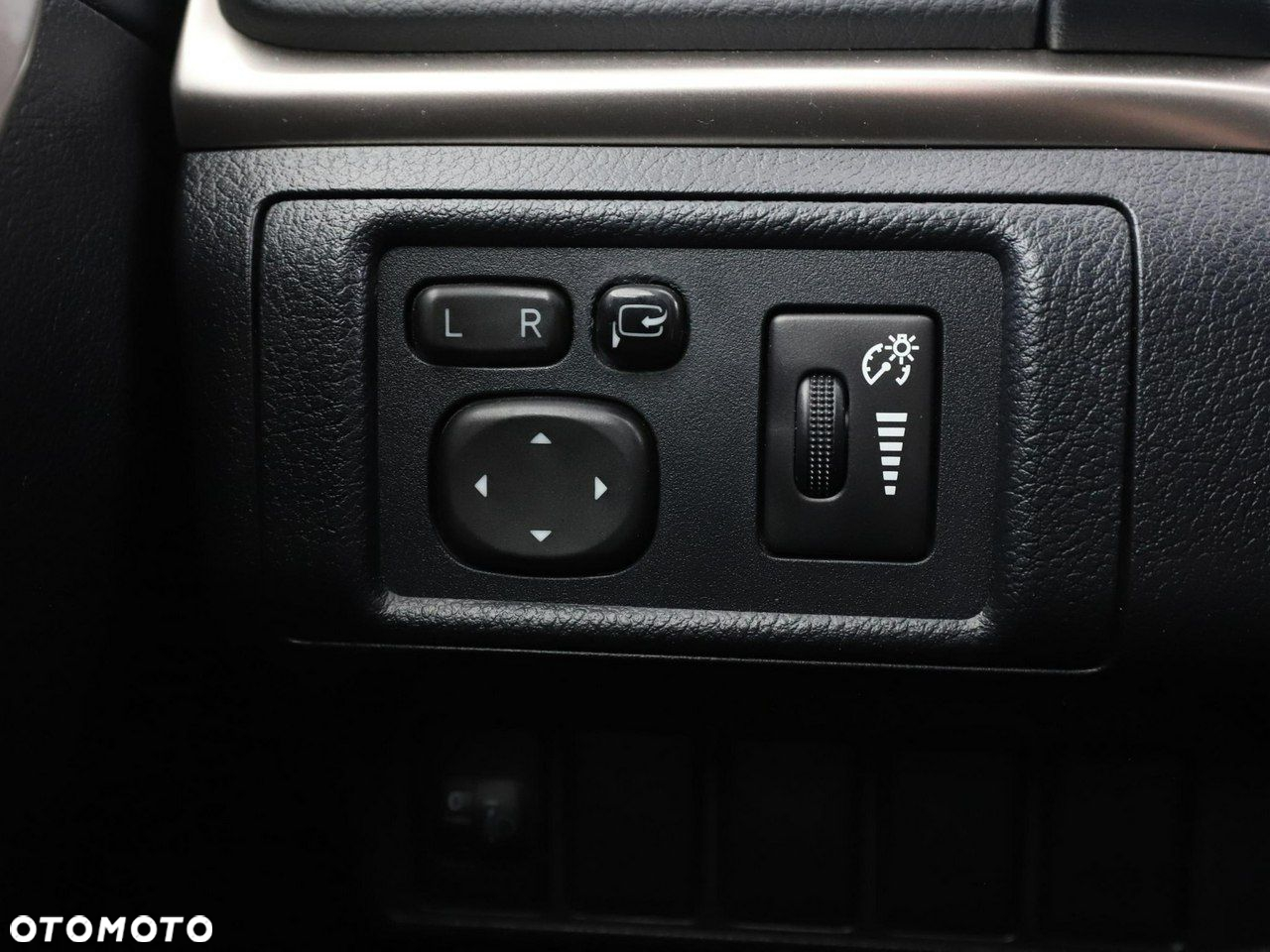 Lexus CT 200h F Sport Edition - 33