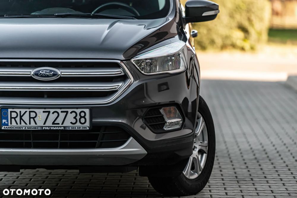 Ford Kuga - 11