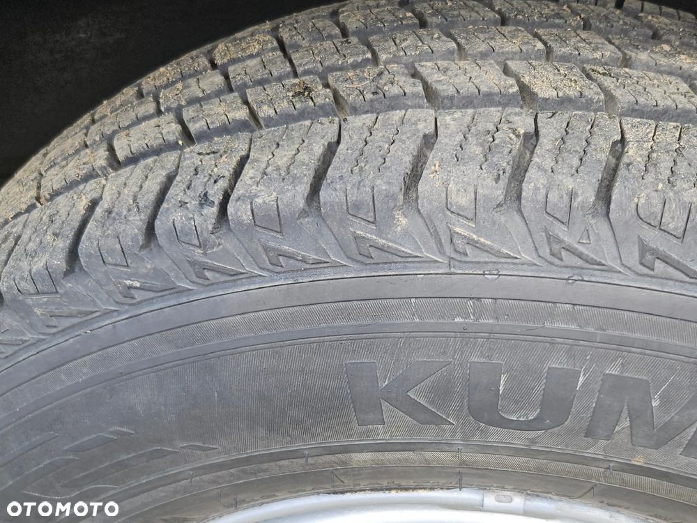 Nissan Navara 2.5 D EVO - 15