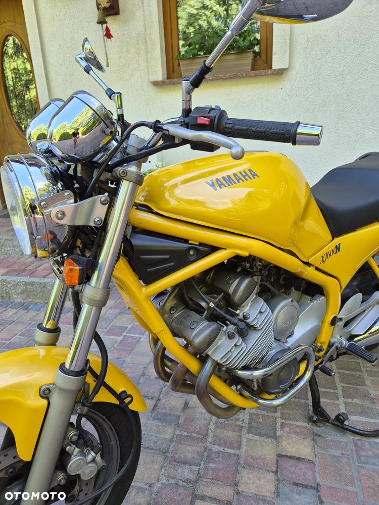 Yamaha XJ - 2