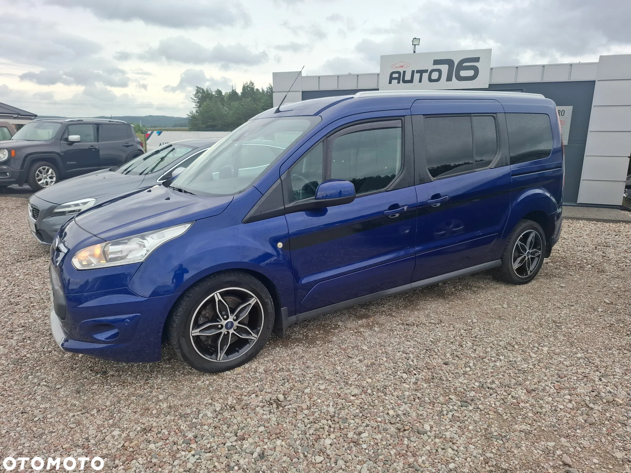 Ford Tourneo Connect Grand - 4