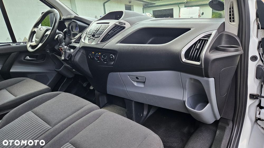 Ford Custom 2,0TDCI L2H1 Długi 194t.km. Pełen Serwis Ford Klima Webasto Hak Parktronik 2xDrzwi - 30