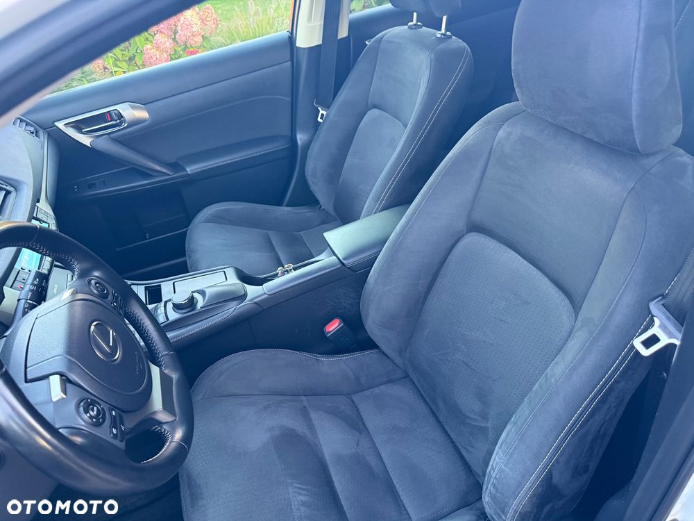 Lexus CT 200h Elegance - 11