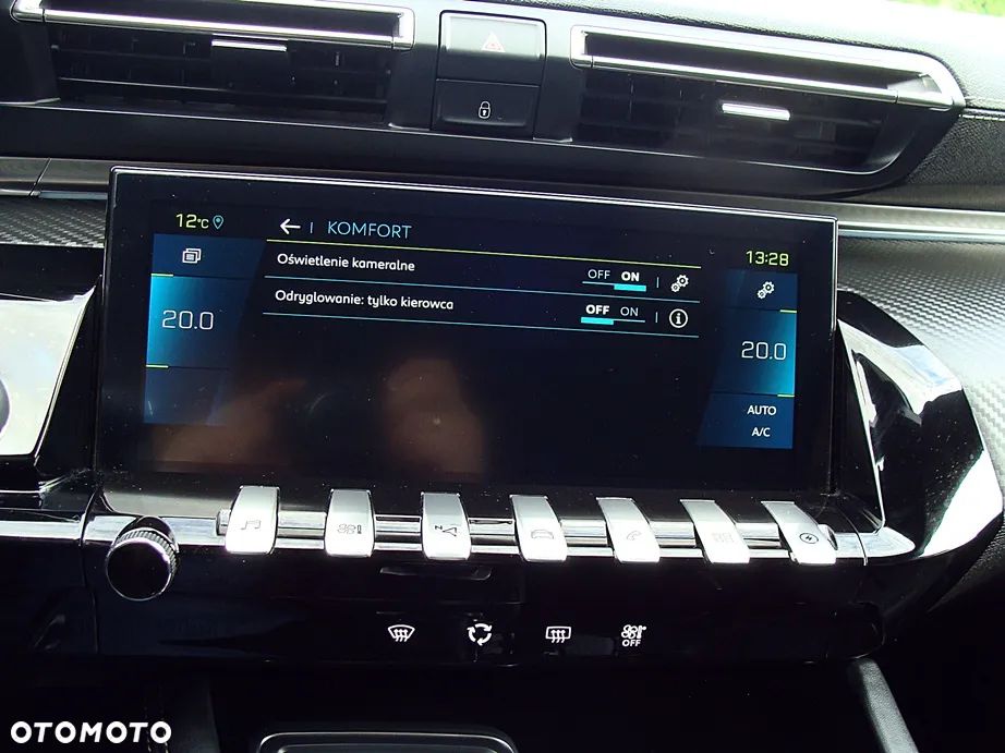 Peugeot 508 SW Plug-In Hybrid 225 e-EAT8 GT - 26