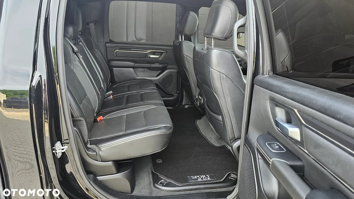 Dodge RAM 1500 5.7 4x4 - 19