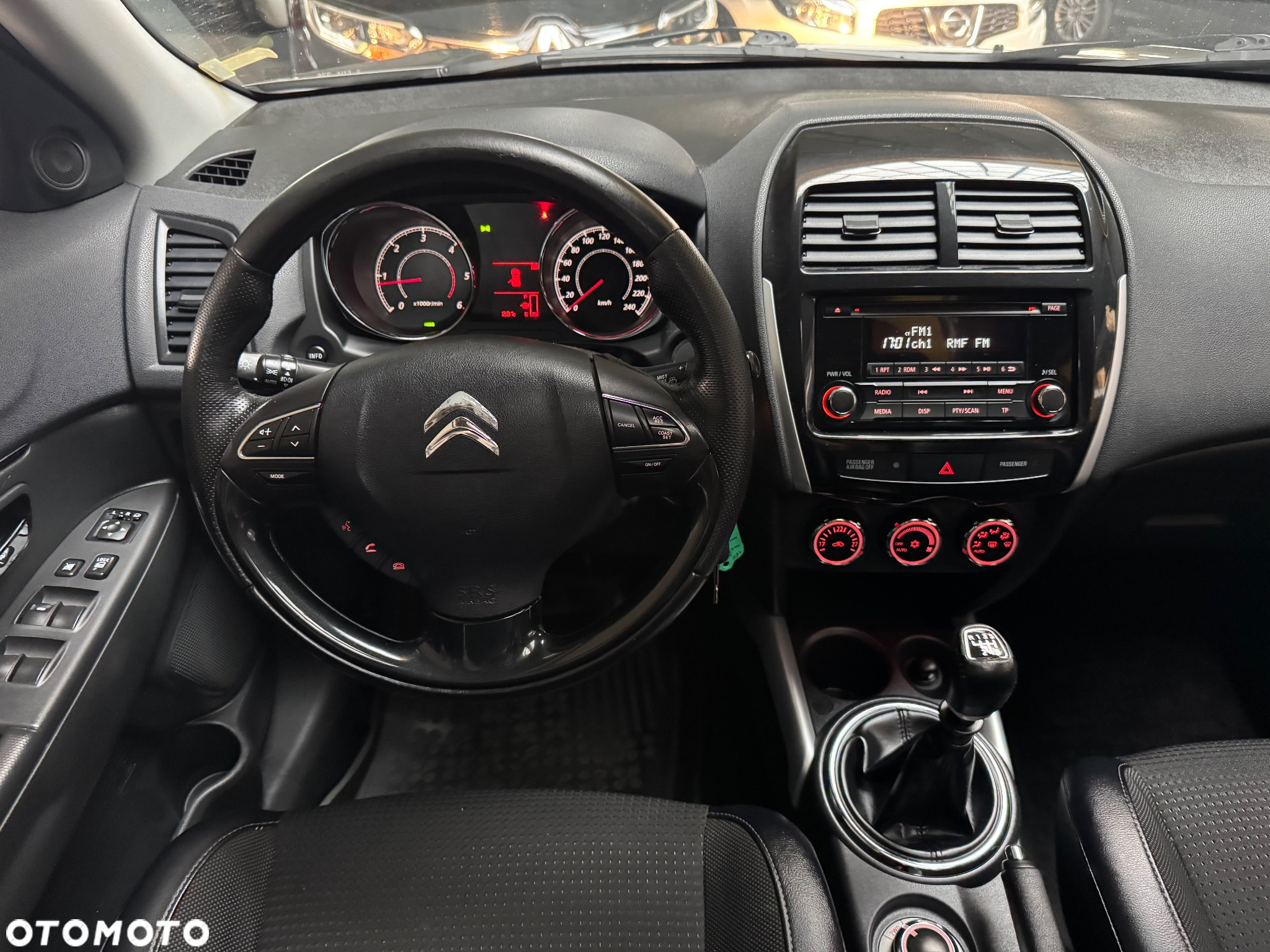 Citroën C4 Aircross e-HDi 115 Stop & Start 4WD Exclusive - 22