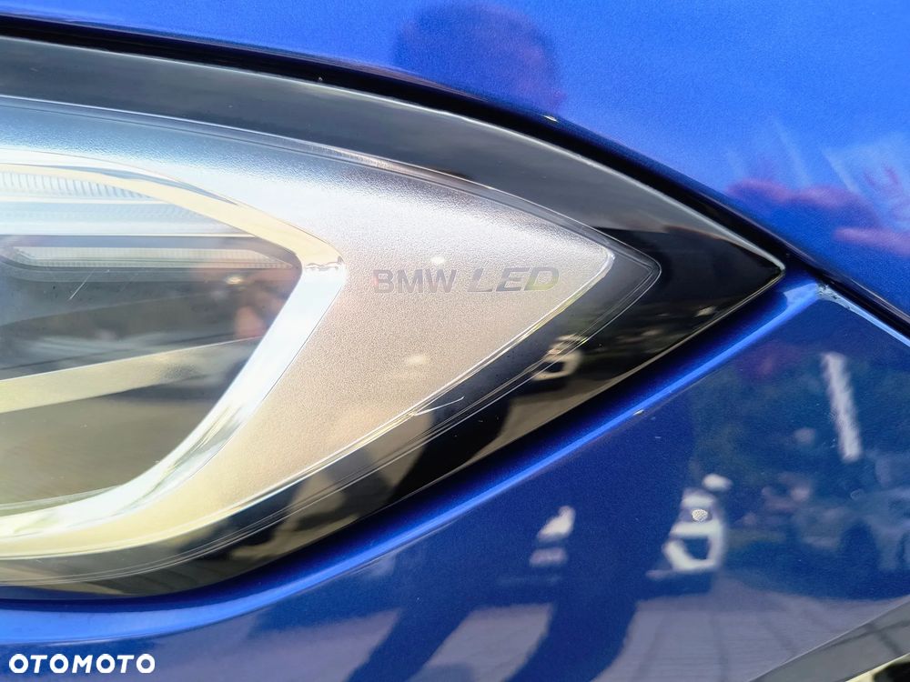 BMW Seria 3 330i xDrive M Sport - 14
