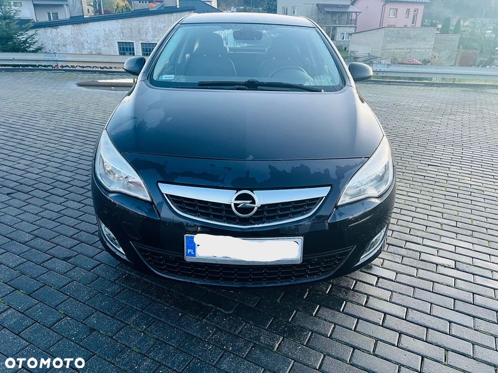 Opel Astra IV 1.4 T Cosmo - 3