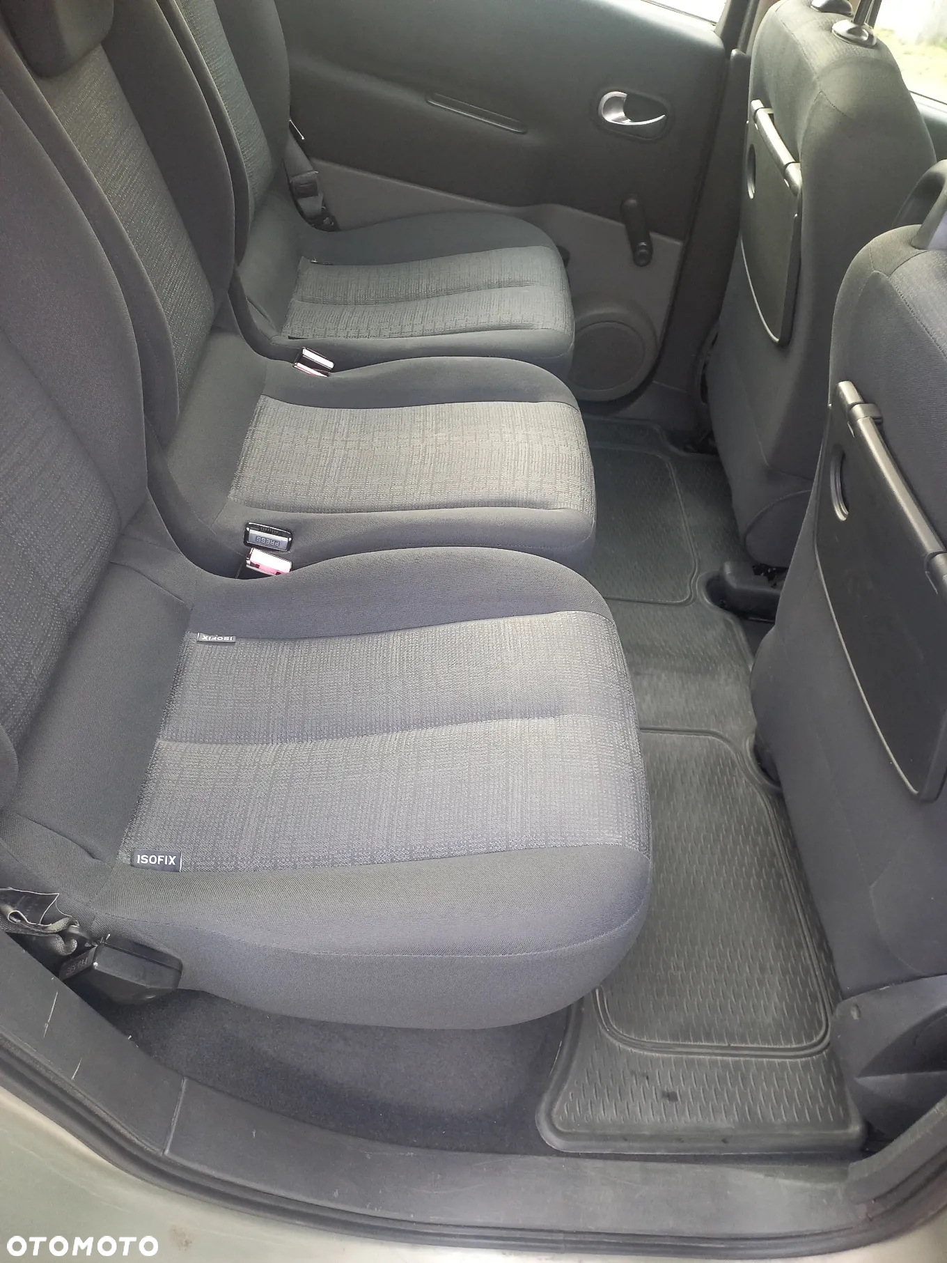 Renault Scenic 1.6 16V Alize - 9