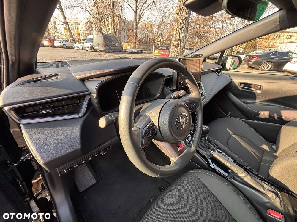 Toyota GR Corolla - 12