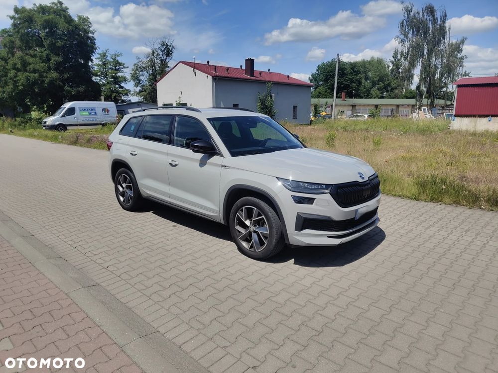 Skoda Kodiaq 2.0 TDI 4x4 Sportline DSG 7os - 27