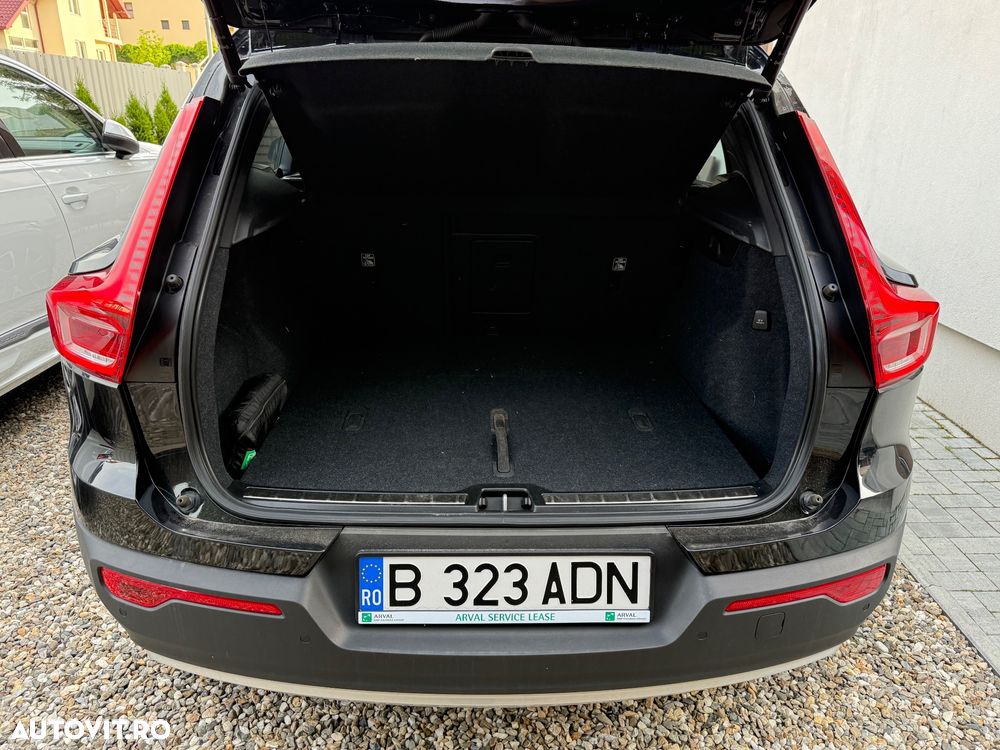 Volvo XC 40 B4 AT8 AWD Mild Hybrid Inscription - 15