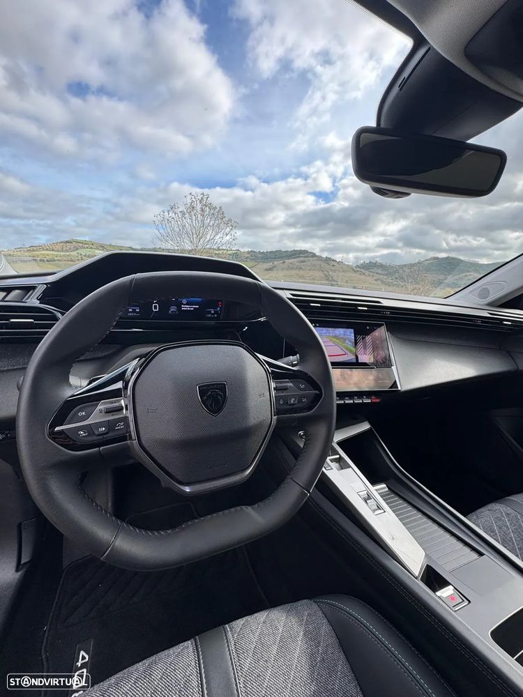 Peugeot 408 1.2 PureTech Allure EAT8 - 16