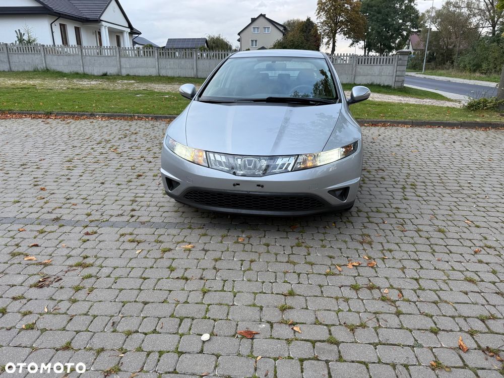Honda Civic 1.8i-VTEC Comfort - 2
