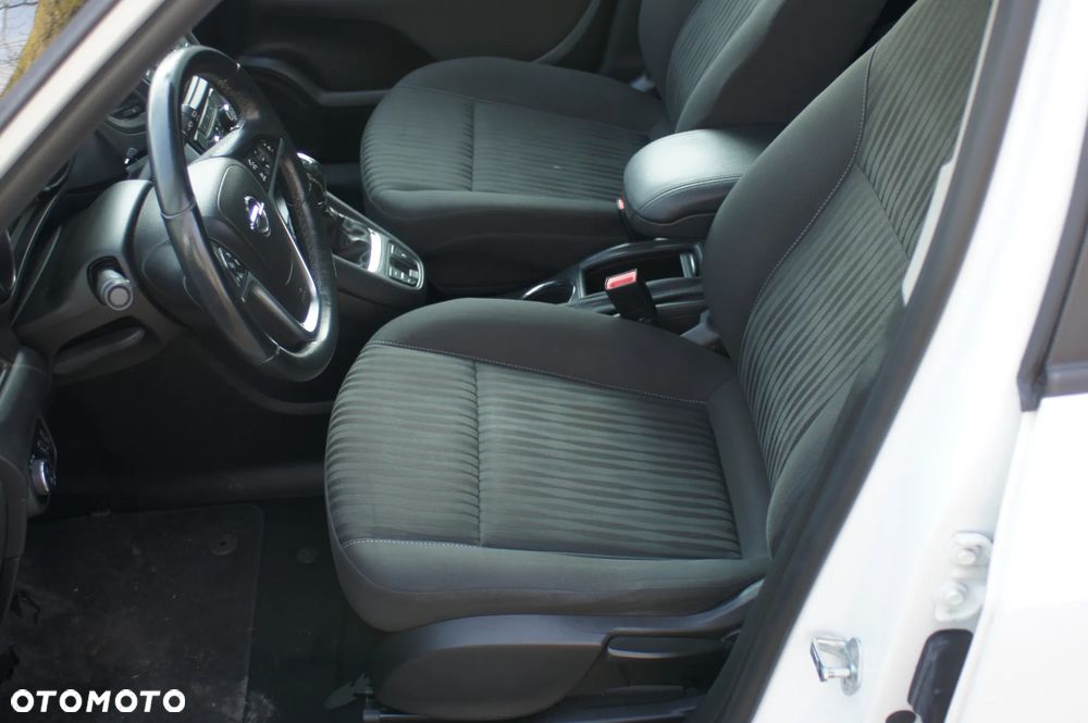 Opel Zafira Tourer 1.4 Turbo Sport - 17