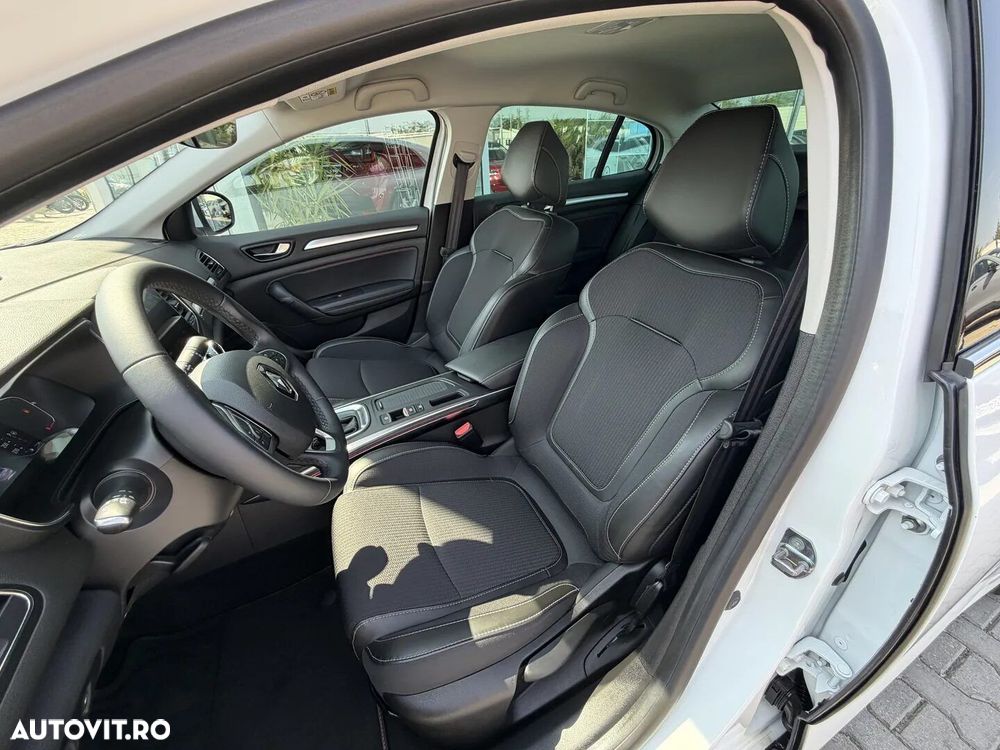 Renault Megane - 17