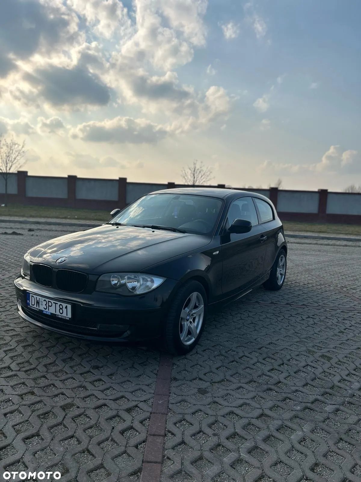 BMW Seria 1 116i - 1