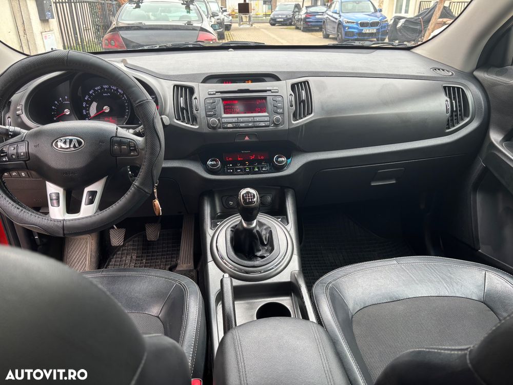 Kia Sportage 2.0 DSL MT 4x4 PREMIUM - 5