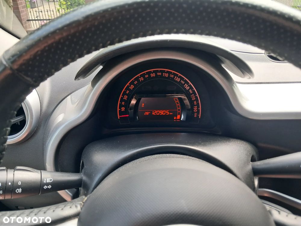 Renault Twingo SCe 70 Start&Stop LIMITED 2018 - 8