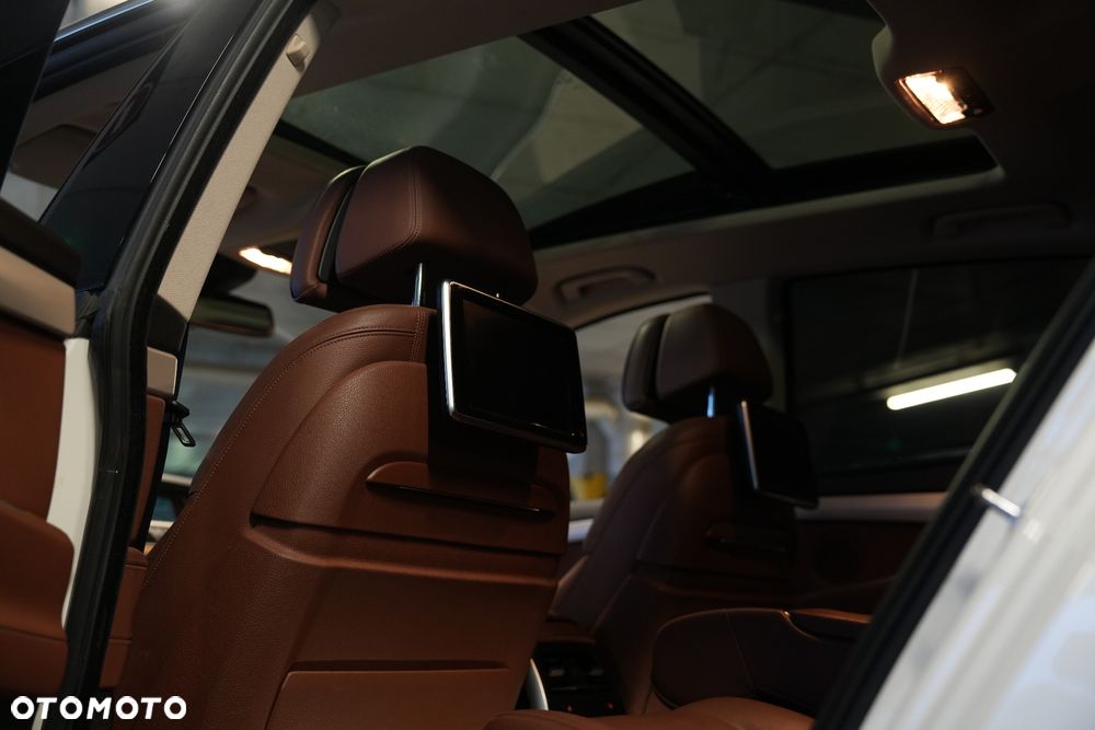 BMW 5GT 520d - 26