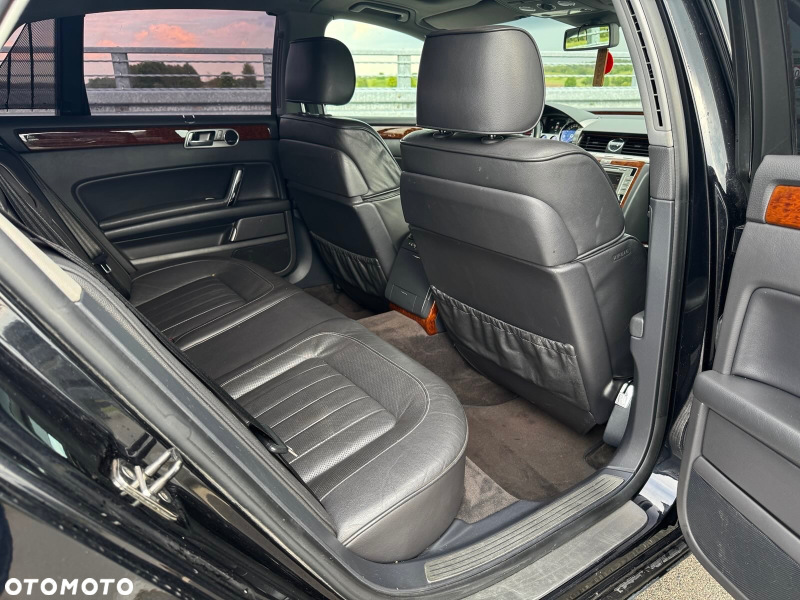 Volkswagen Phaeton 3.0 V6 TDI DPF 4Mot (5os) - 28