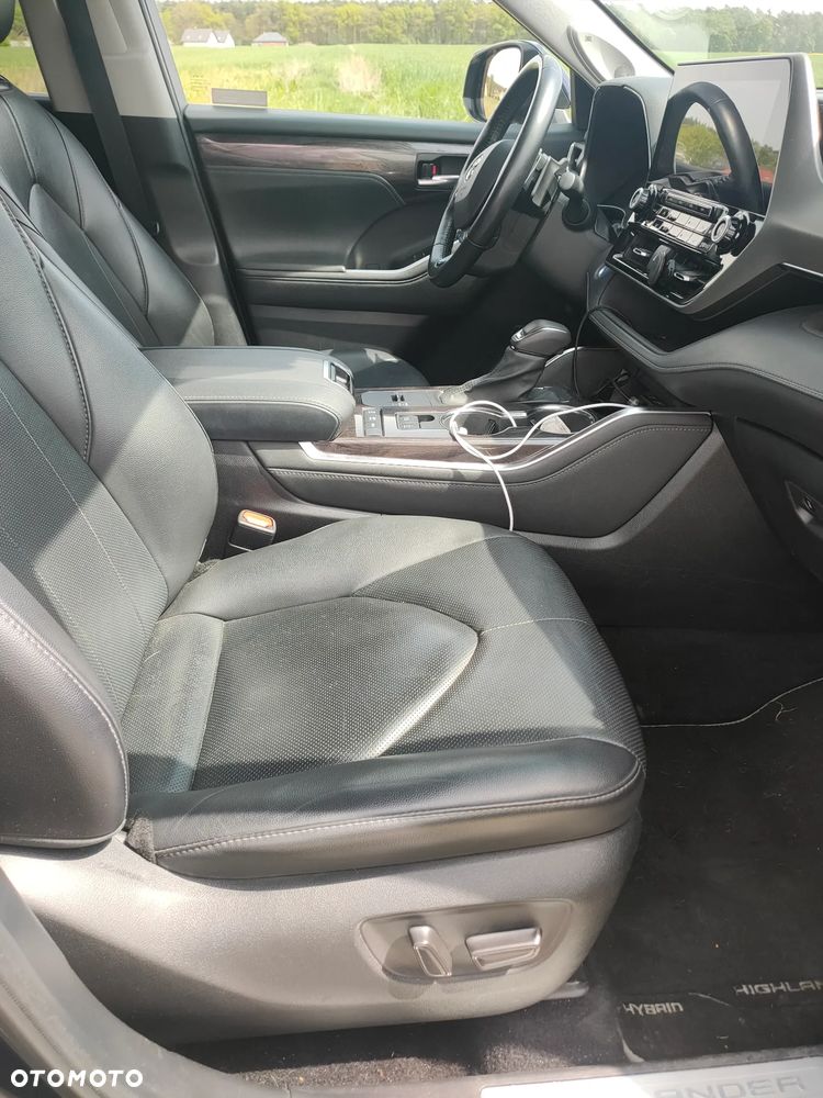 Toyota Highlander 2.5 Hybrid Prestige - 32
