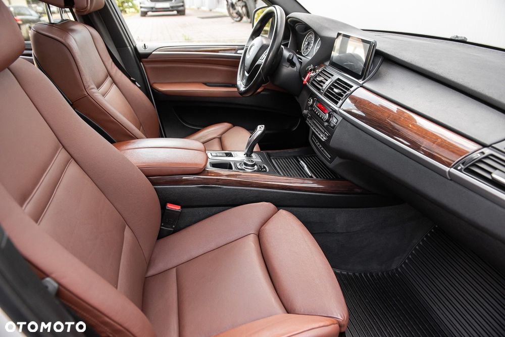 BMW X5 xDrive35i M Sport Edition - 34