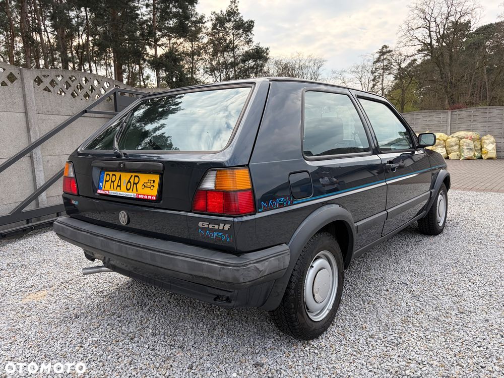 Volkswagen Golf 1.6 CL - 5