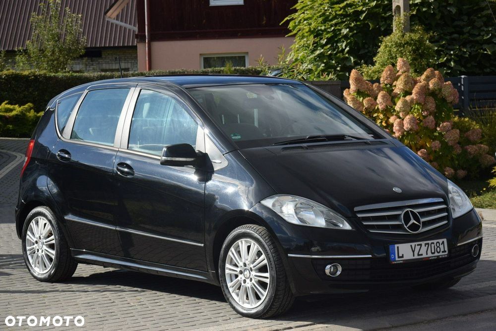 Mercedes-Benz Klasa A 160 Autotronic Elegance - 1
