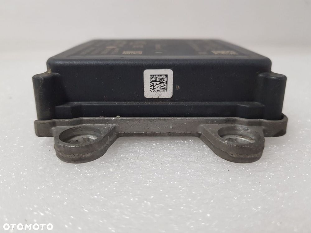BMW  5 V G30 G31 / X3 G01 RADAR SENSOR DISTRONIC ACC  6631-6888029-01 6888029 - 5