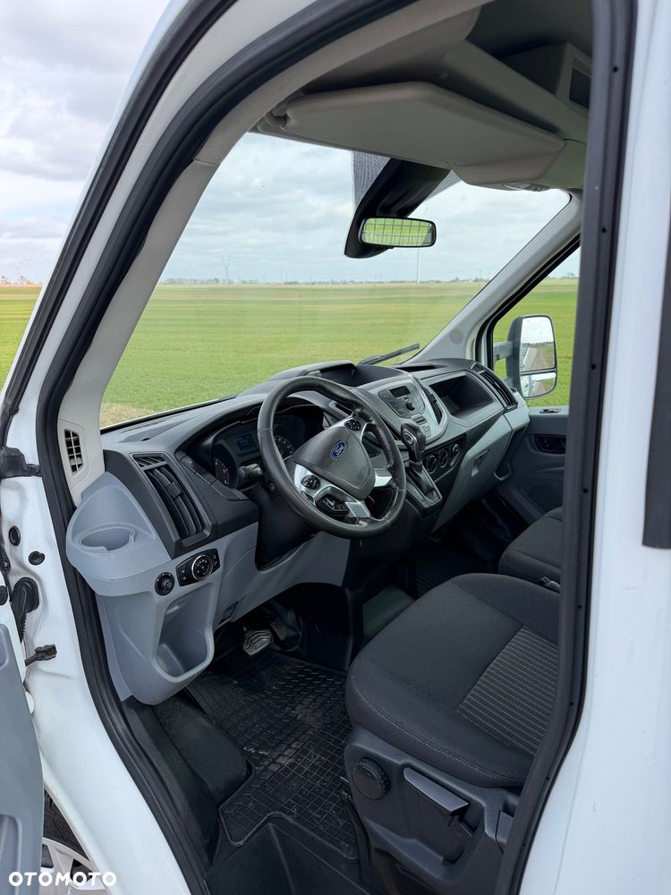 Ford Transit - 6