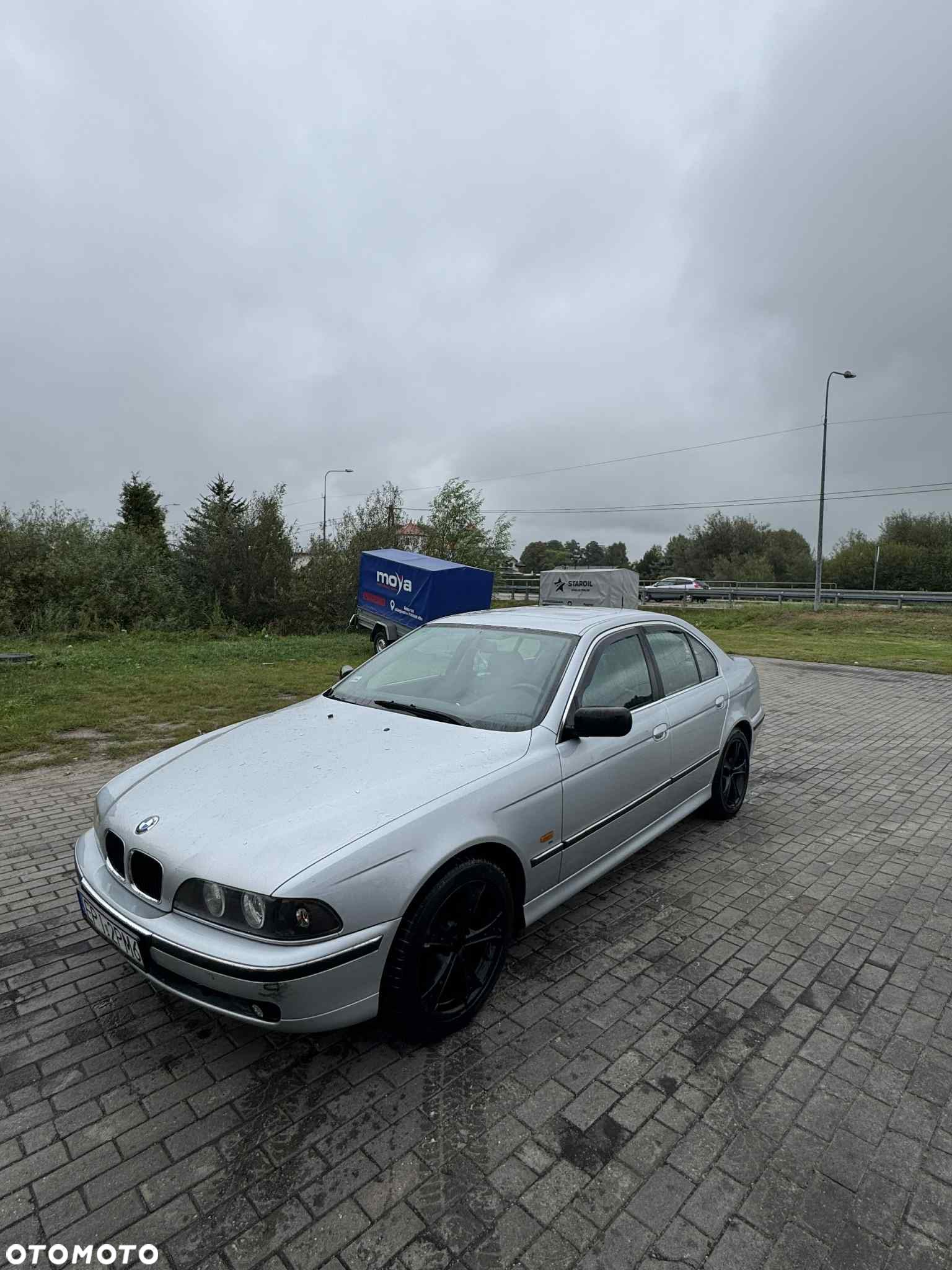 BMW Seria 5 520i - 2