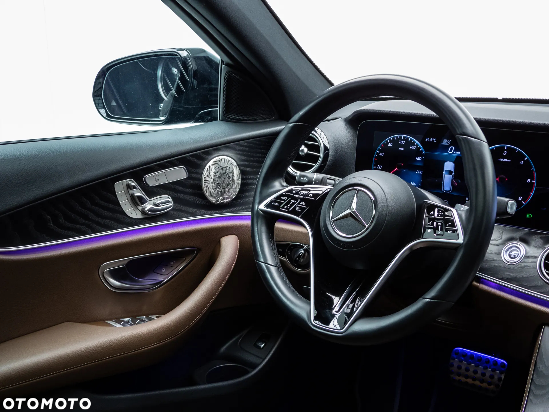 Mercedes-Benz Klasa E 220 d 4-Matic All-Terrain Avantgarde - 15