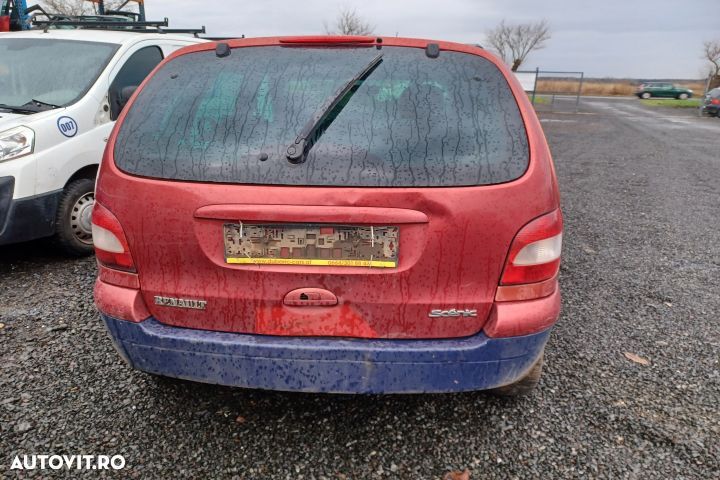 Radio cd 8200377864 Renault Scenic 1 [facelift] [1999 - 2003] Minivan - 7