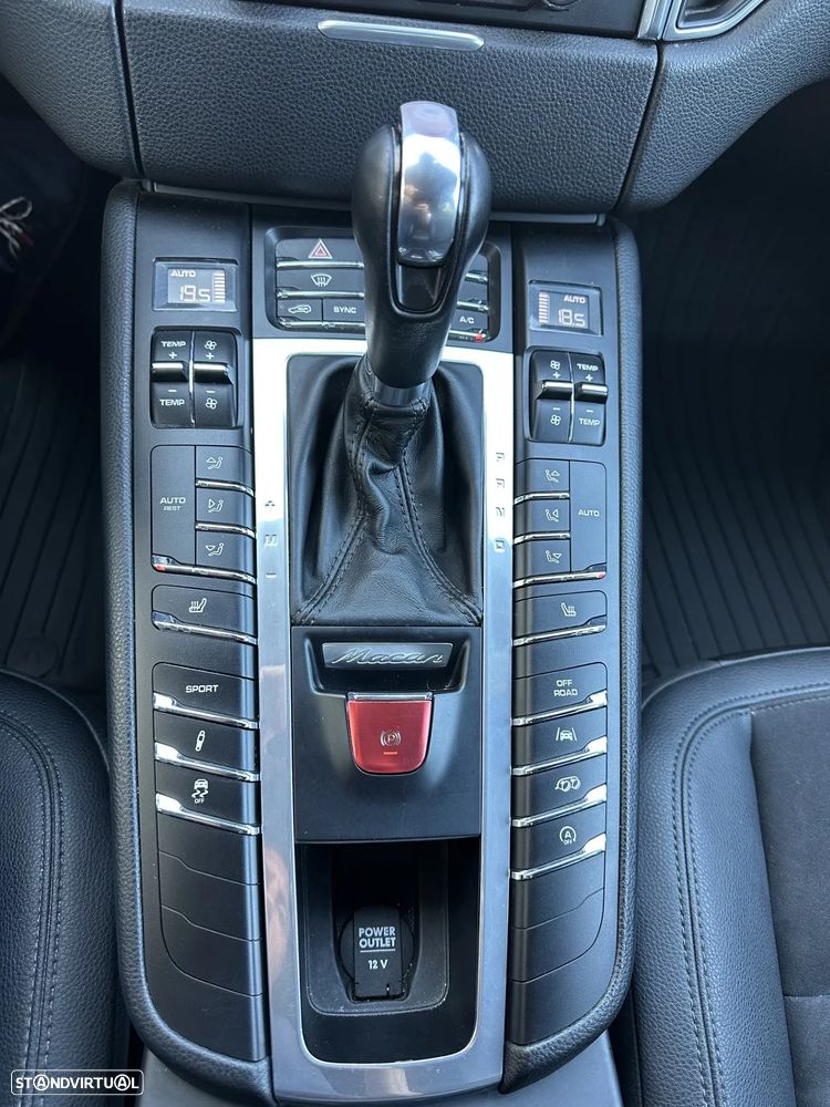 Porsche Macan 2.0T - 26
