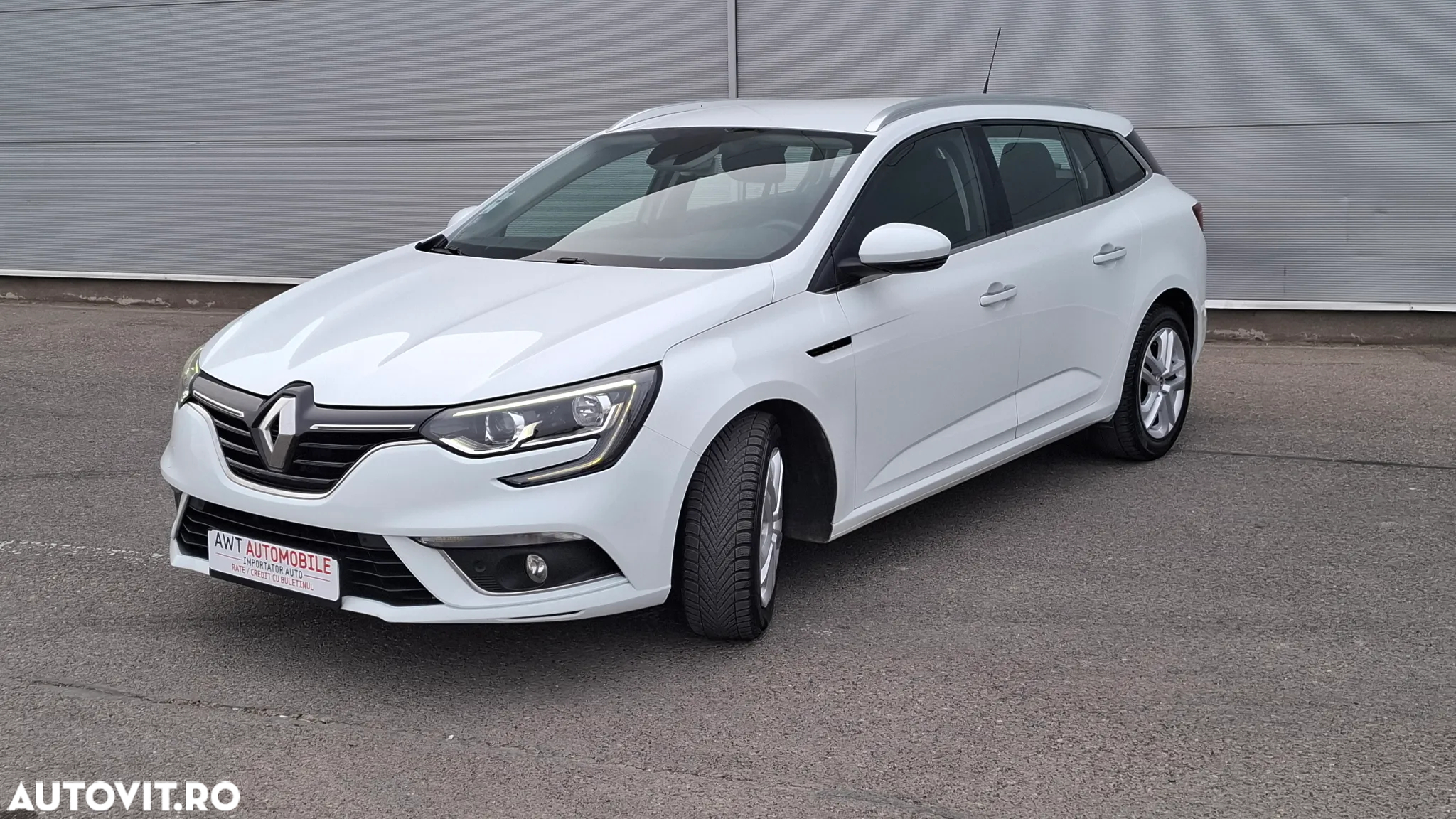 Renault Megane Grandtour TCe 115 GPF LIMITED - 3