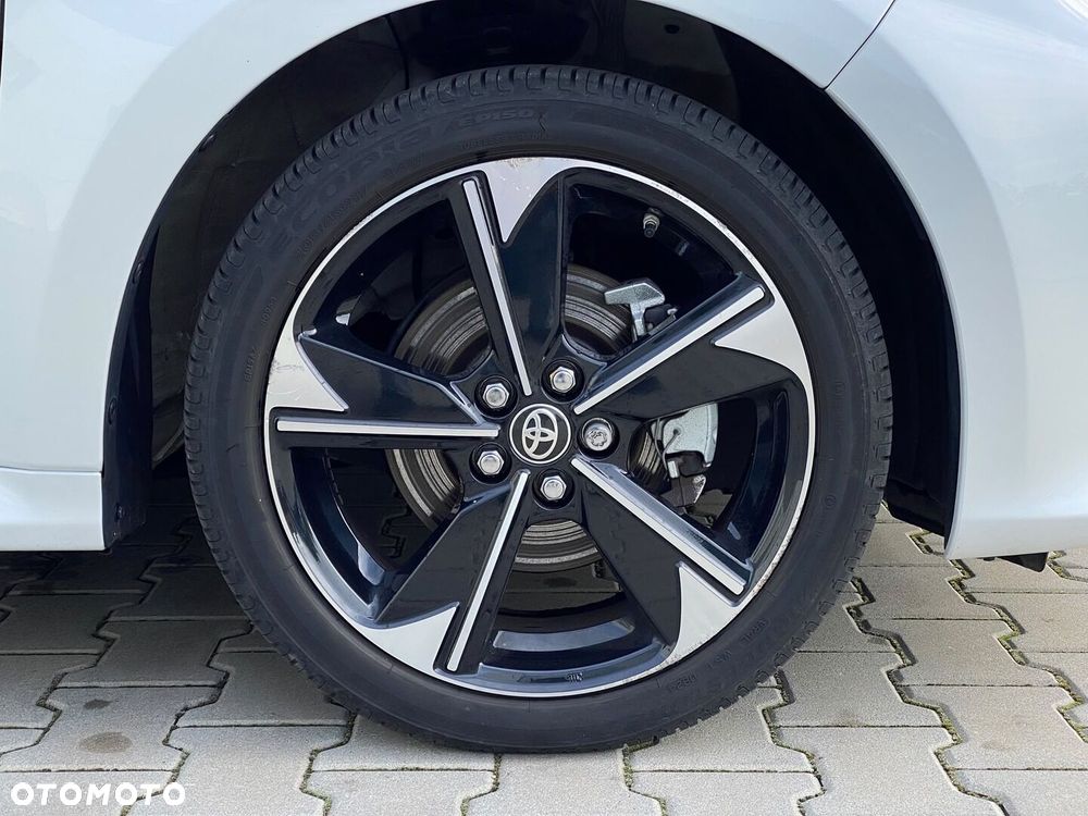Toyota Yaris Hybrid 1.5 Premiere Edition - 36