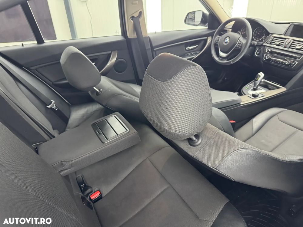 BMW Seria 3 320d Aut. Modern Line - 20