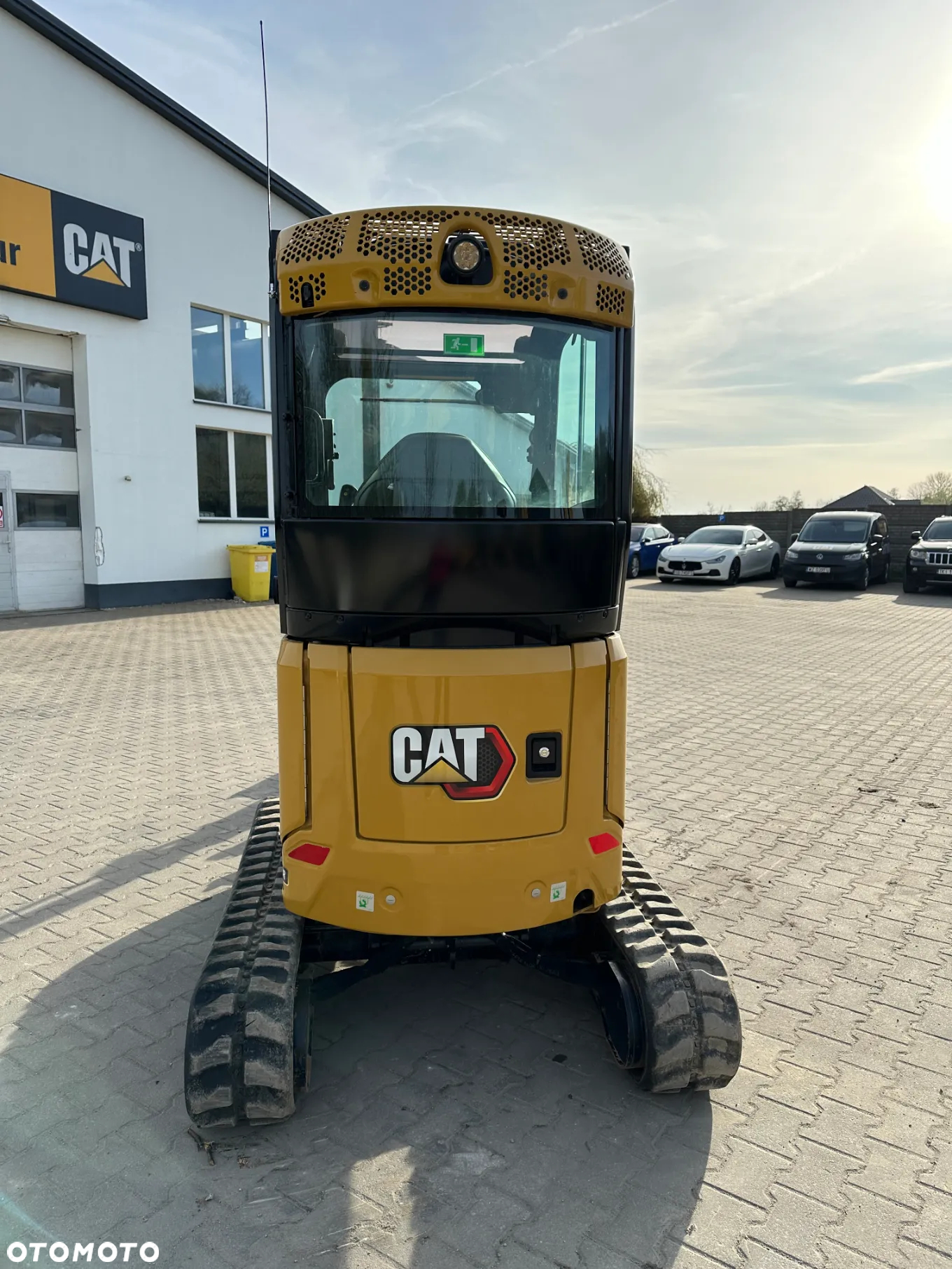 Caterpillar 302 - 5
