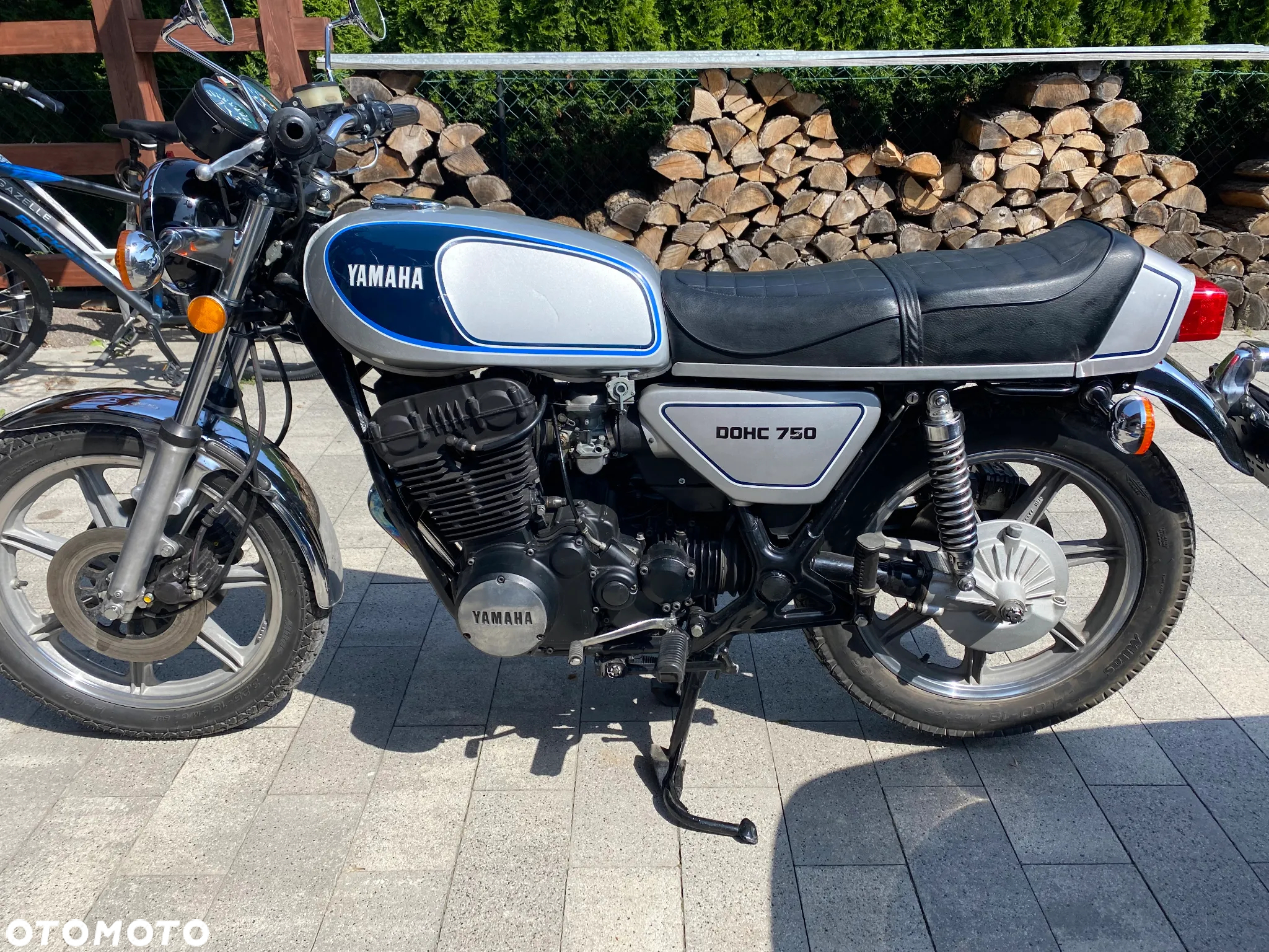 Yamaha XS - 5