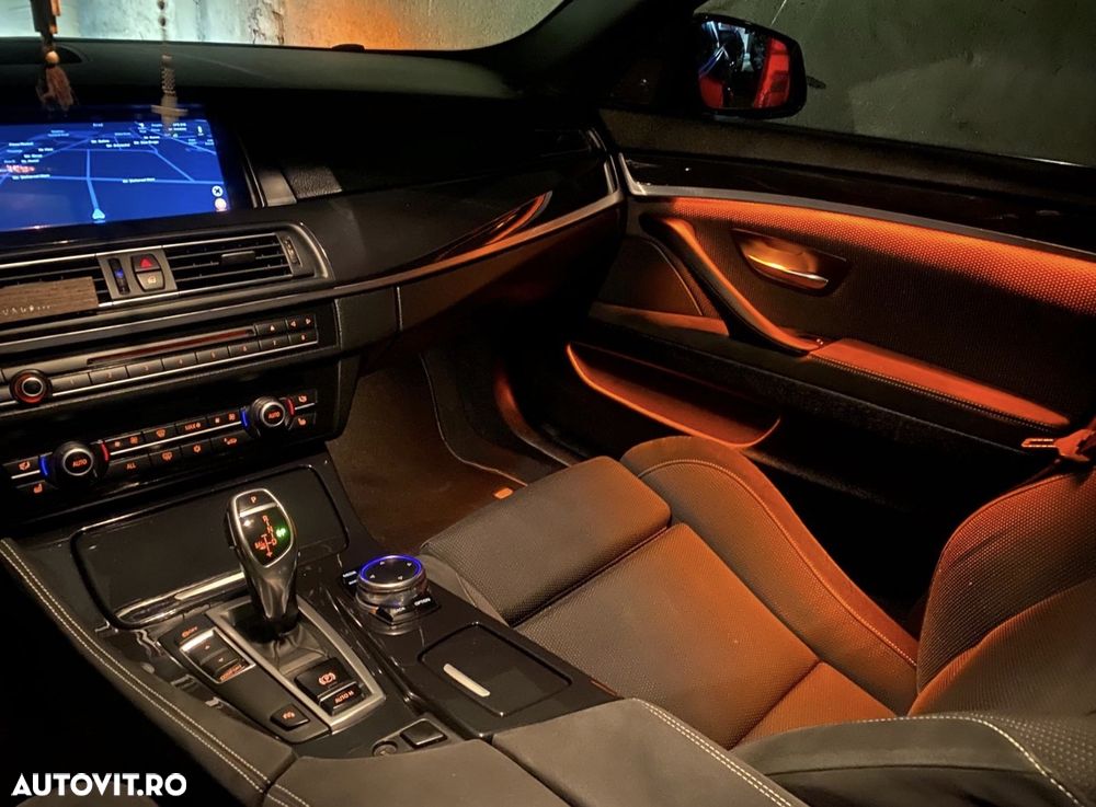 BMW Seria 5 525d xDrive - 8