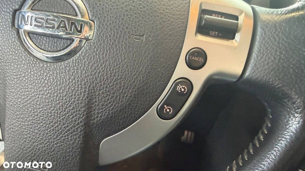 Nissan Qashqai+2 - 30