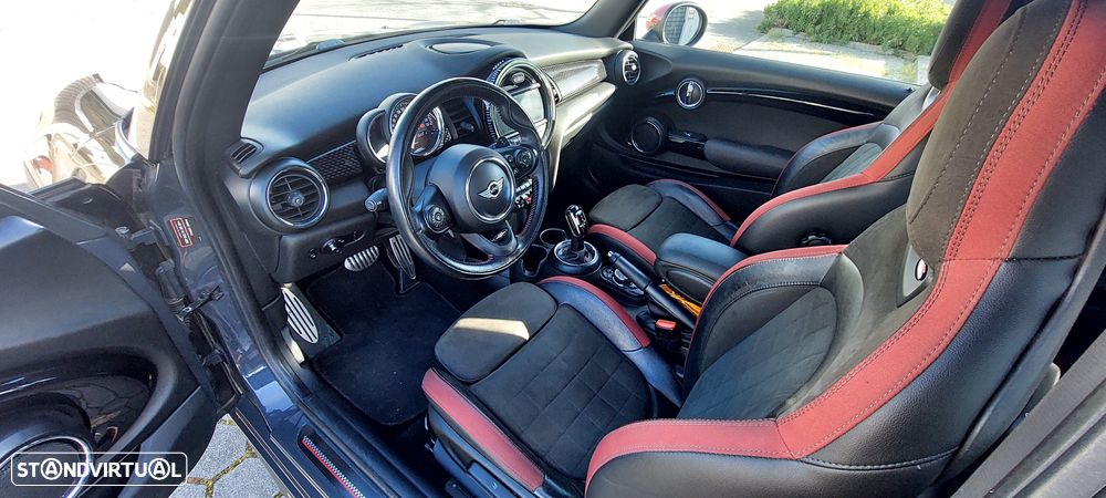 MINI 3 Portas John Cooper Works Auto Desportiva - 10
