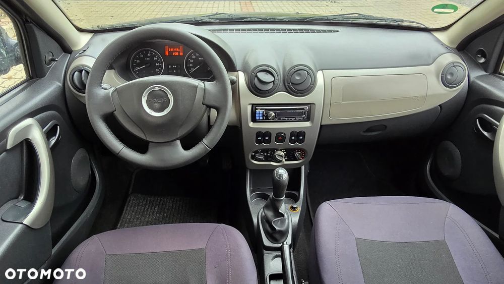 Dacia Sandero 1.2 16V - 17