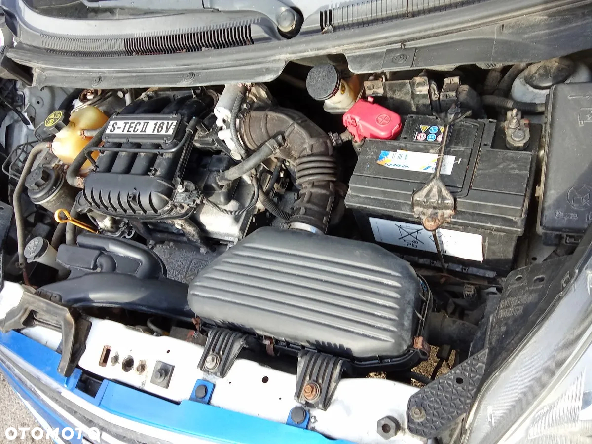 Chevrolet Spark 1.0 Base+ - 16