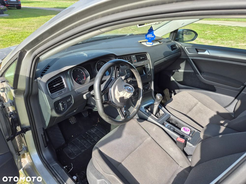Volkswagen Golf VII 1.2 TSI BMT Trendline Perfectline - 2