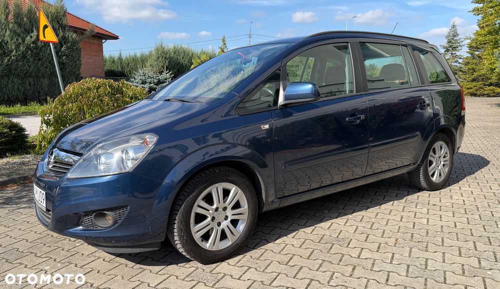 Opel Zafira - 9